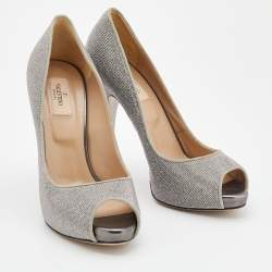 Pre Owned Valentino Metallic Silver Studded Suede Peep Toe Pumps Size 40