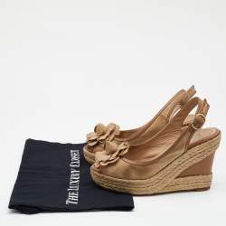 Pre Owned Valentino Beige Fabric And Leather Flower Platform Espadrille Wedge Slingback Sandals Size 36.5