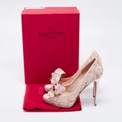Pre Owned Valentino Pink Floral Lace And Satin Bow Peep Toe Platform Pumps Size 39