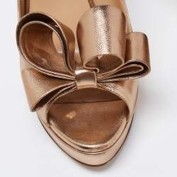 Pre Owned Valentino Metallic Gold Leather Bow Peep Toe Platform Pumps Size 38