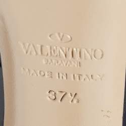 Pre Owned Valentino Black/Beige Patent Leather Rockstud Crisscross Peep Toe Platform Pumps Size 37.5