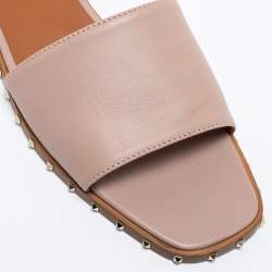 Pre Owned Valentino Pale Pink Leather Rockstud Flat Slide Sandals Size 39