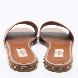 Pre Owned Valentino Pale Pink Leather Rockstud Flat Slide Sandals Size 39