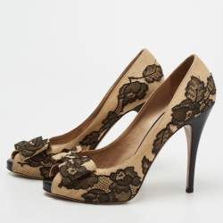 Pre Owned Valentino Beige/Black Lace and Raffia Bow Peep-To Pumps Size 41