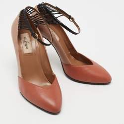 Pre Owned Valentino Two Tone Leather Mary Jane Pumps Size 37