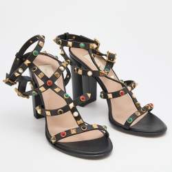 Pre Owned Valentino Black Leather Rolling Rockstud Sandals Size 38