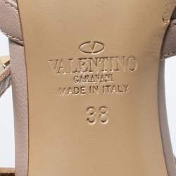 Pre Owned Valentino Beige Patent And Leather Rockstud  Ankle Strap Pumps Size 38