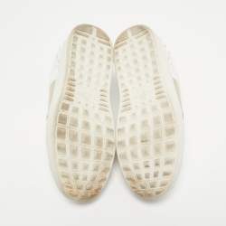 مملوكة مسبقًا Valentino White/Gold Leather Rockstud Low Top Sneakers Size 36.5