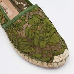 Pre Owned Valentino Green Floral Lace and Mesh Espadrille Flats Size 39