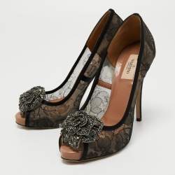 Pre Owned Valentino Black Lace Crystal Embellished Flower Peep Toe Pumps Size 40