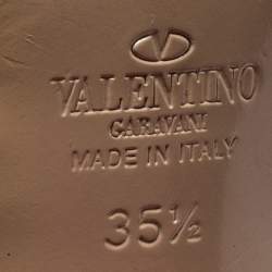 Pre Owned Valentino Pink Patent Leather Rockstud Sandals Size 35.5