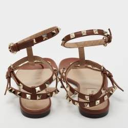 Pre Owned Valentino Brown Leather Rockstud Flat Thong Sandals Size 38