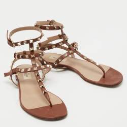Pre Owned Valentino Brown Leather Rockstud Flat Thong Sandals Size 38