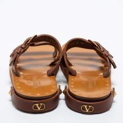 Pre Owned Valentino Brown Leather Rockstud Flat Slides Size 39