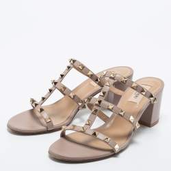 Pre Owned Valentino Pink Leather Rockstud Sandals Size 39.5