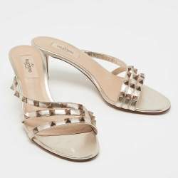 Pre Owned Valentino Metallic Leather Rockstud Slide Sandals Size 38.5