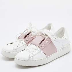 Pre Owned Valentino White/Blush Pink Leather Rockstud Low Top Sneakers Size 37.5