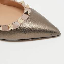 Pre Owned حذاء كعب عالي فالنتينو مقدمة مدببة روكستد جلد وردي فاتح مقاس 36.5