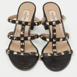 Pre Owned Valentino Black Leather Rockstud Slide Sandals Size 36.5