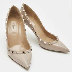 Pre Owned Valentino Beige Patent and Leather Rockstud Pumps Size 39