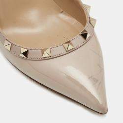 Pre Owned Valentino Beige Patent and Leather Rockstud Pumps Size 39