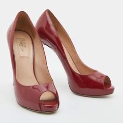 Pre Owned Valentino Red Patent Leather Rockstud Heel Peep Toe Pumps Size 38.5