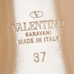 Pre Owned Valentino Cream Leather Rockstud Slide Sandals Size 37