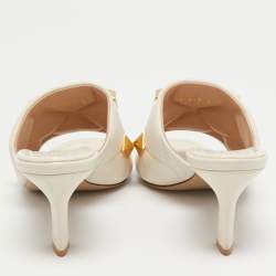 Pre Owned Valentino Cream Leather Rockstud Slide Sandals Size 37