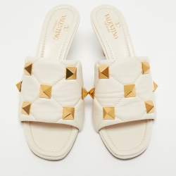 Pre Owned Valentino Cream Leather Rockstud Slide Sandals Size 37