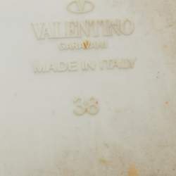 Pre Owned Valentino White Jelly Rockstud Slide Flats Size 38