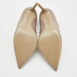 Pre Owned Valentino Poudre Pink Grain Leather Rockstud Pumps Size 39