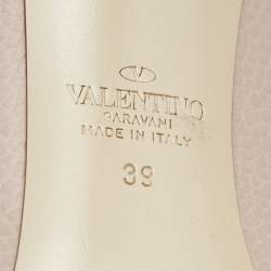 Pre Owned Valentino Poudre Pink Grain Leather Rockstud Pumps Size 39