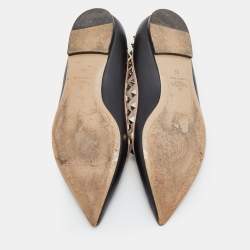 Pre Owned Valentino Black/Beige Leather Rockstud Pointed Toe Ballet Flats Size 39