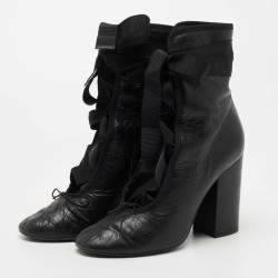 Pre Owned Valentino Black Texture Leather Lace Up Ankle Boots Size 37