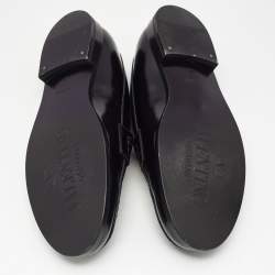 Pre Owned Valentino Black Leather V Logo Chain Loafers Size 41