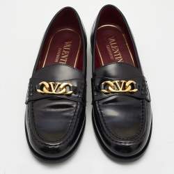 Pre Owned Valentino Black Leather V Logo Chain Loafers Size 41