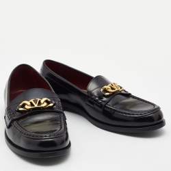 Pre Owned Valentino Black Leather V Logo Chain Loafers Size 41