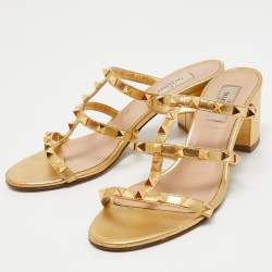 Pre Owned Valentino Gold Leather Rockstud Slides Size 38.5