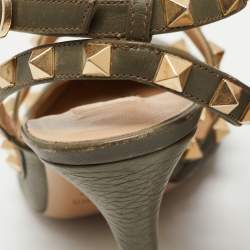 Pre Owned Valentino Army Green Leather Rockstud Ankle Strap Pumps Size 38.5