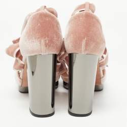 مملوكة مسبقًا Valentino Pink Velvet Ankle Wrap Block Heel Sandals Size 40.5