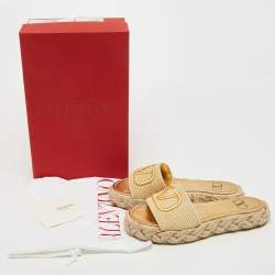 Pre Owned Valentino Beige/Gold Canvas Escape V logo Espadrille Flats Size 35