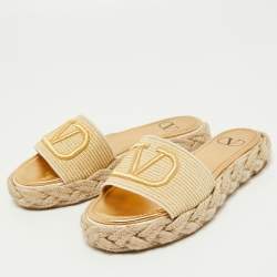Pre Owned Valentino Beige/Gold Canvas Escape V logo Espadrille Flats Size 35