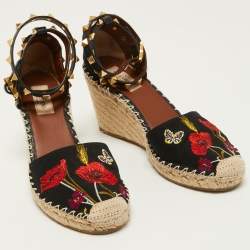 Pre Owned Valentino Black Embroidered Canvas Rockstud Espadrille Wedge Sandals Size 37