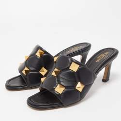 Pre Owned Valentino Black Leather Roman Stud Slide Sandals Size 37.5