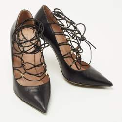 Pre Owned Valentino Black Leather Studded Accents Pumps Size 36.5