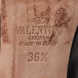 Pre Owned Valentino Black Leather Studded Accents Pumps Size 36.5