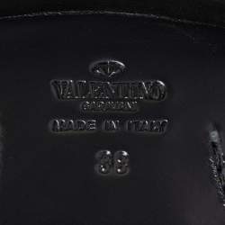 Pre Owned Valentino Cream Leather Roman Stud Loafer Size 38