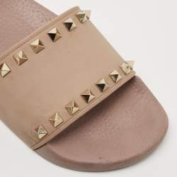 Pre Owned Valentino Beige Rubber Rockstud Slide Flats Size 37