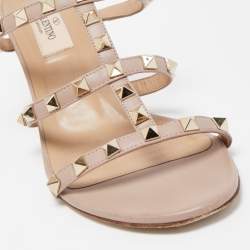 Pre Owned Valentino Beige Leather Rockstud Slide Sandals Size 39