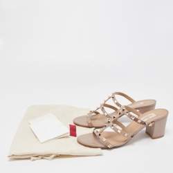 Pre Owned Valentino Beige Leather Rockstud Slide Sandals Size 39